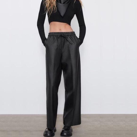Zara Blogger Favorite Black Faux Leather Straight Leg Pants Large - Picture 1 of 5